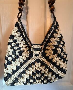 New Crochet Shoulder Bag in Black and Cream w/ snap closure NWOT BOHO Casual Bag